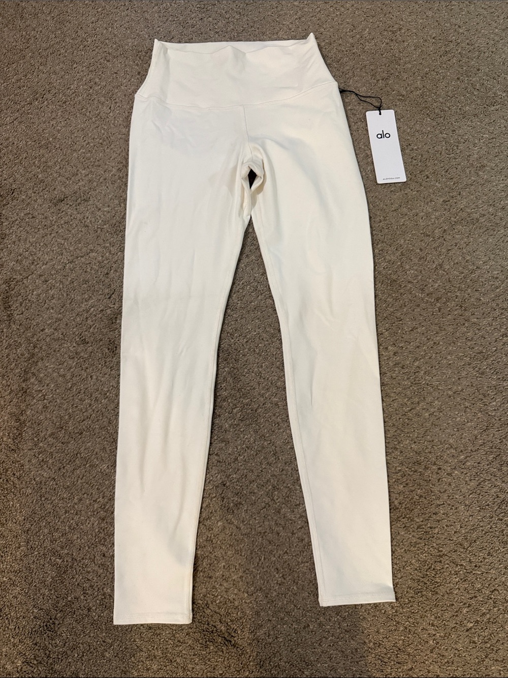 ALO Yoga High-Waist airbrush Cream Leggings
